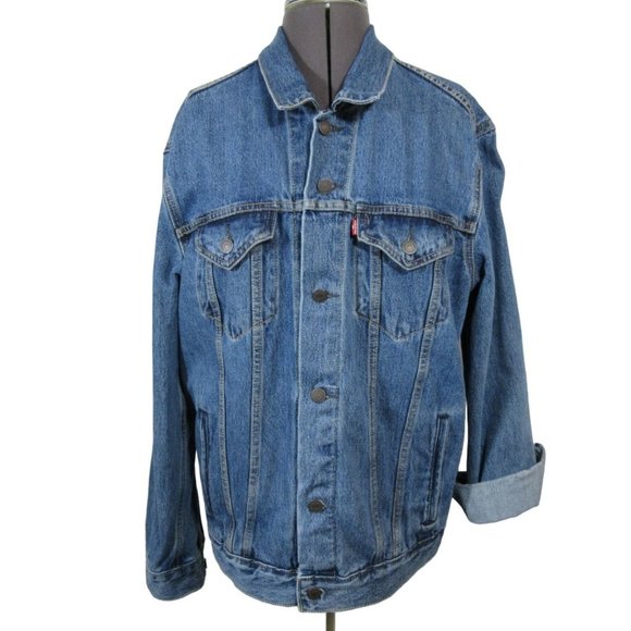 Levi's Other - Levi's unisex medium wash denim trucker jacket L